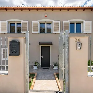 https://villa-chiara-guest-house.in-sardinia.net