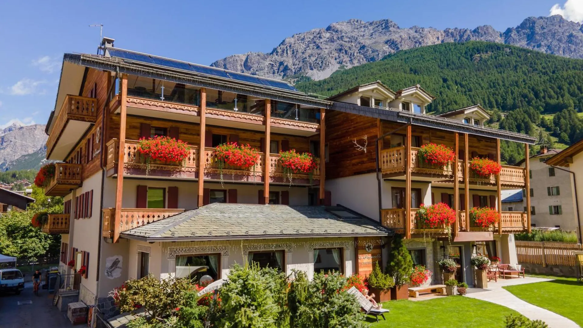 La Genzianella Bormio Hotel