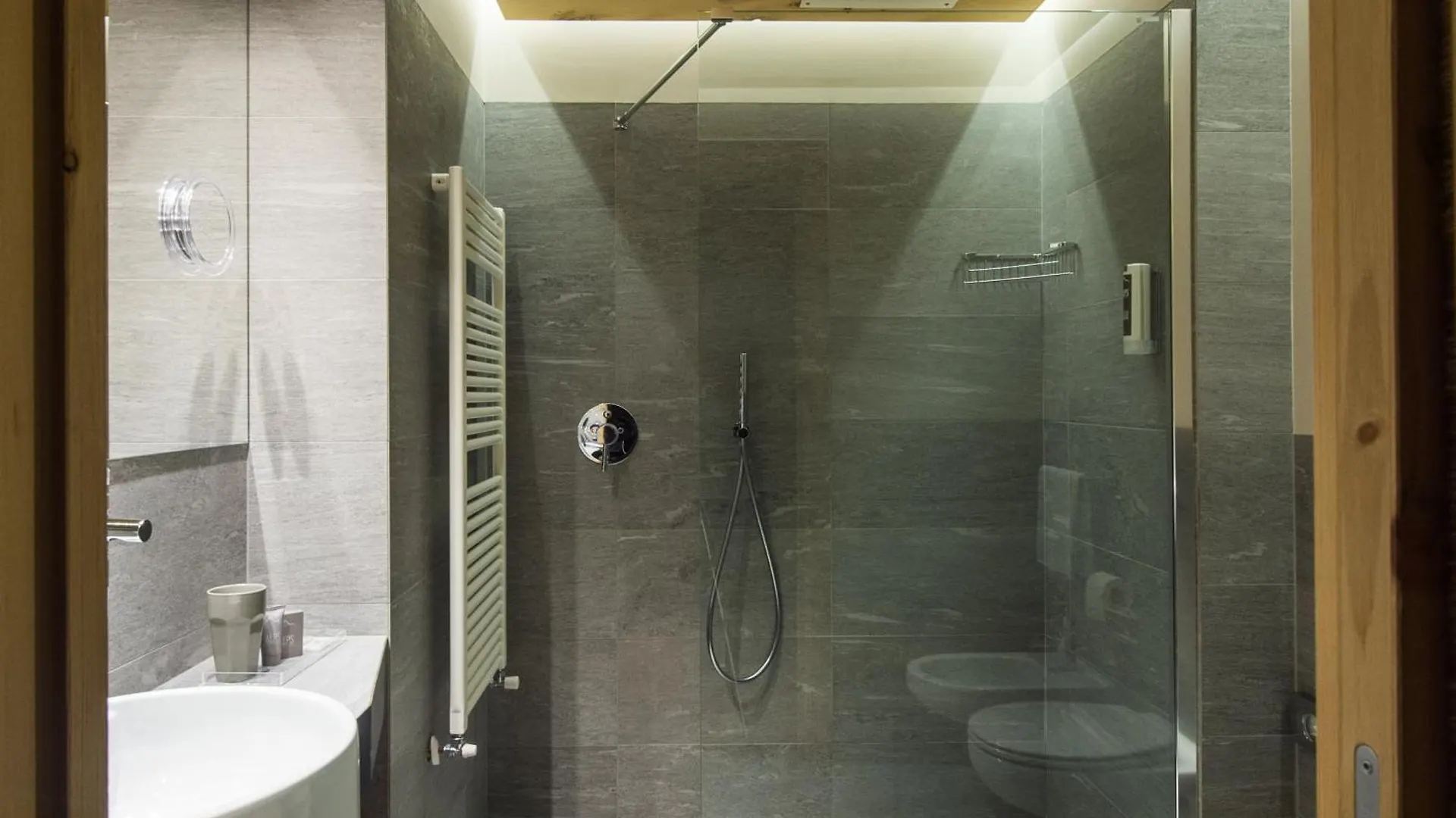La Genzianella Bormio Hotel 3*,  Italy